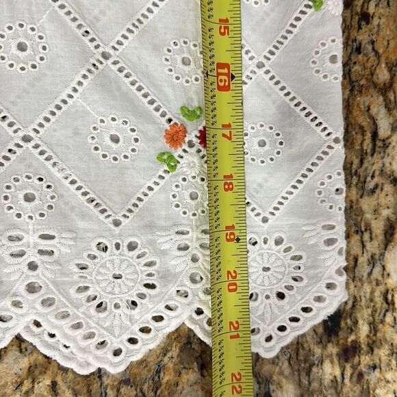 BanJara Boho White Cotton Eyelet Detailing Embroidering Top Size S - Picture 7 of 7